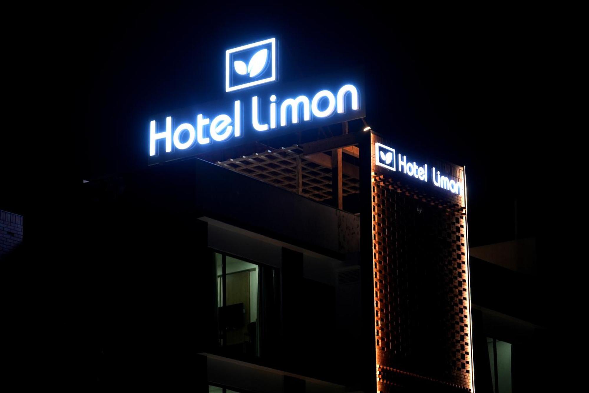 Hotel Limon & Banquet Sector 29, Гургаон Экстерьер фото